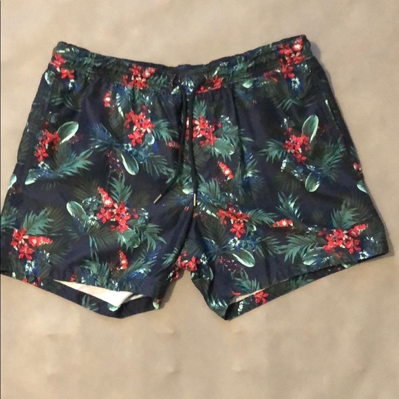 banana republic swim trunks